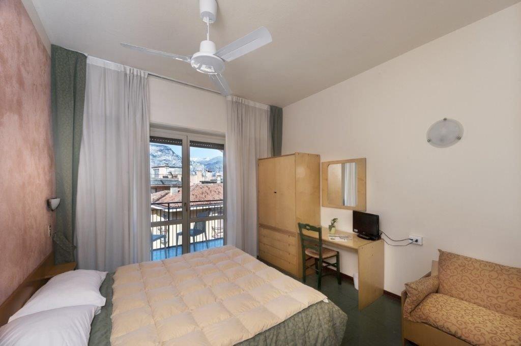 Hotel Sorriso Brenzone sul Garda Eksteriør billede