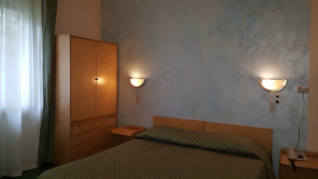 Hotel Sorriso Brenzone sul Garda Eksteriør billede