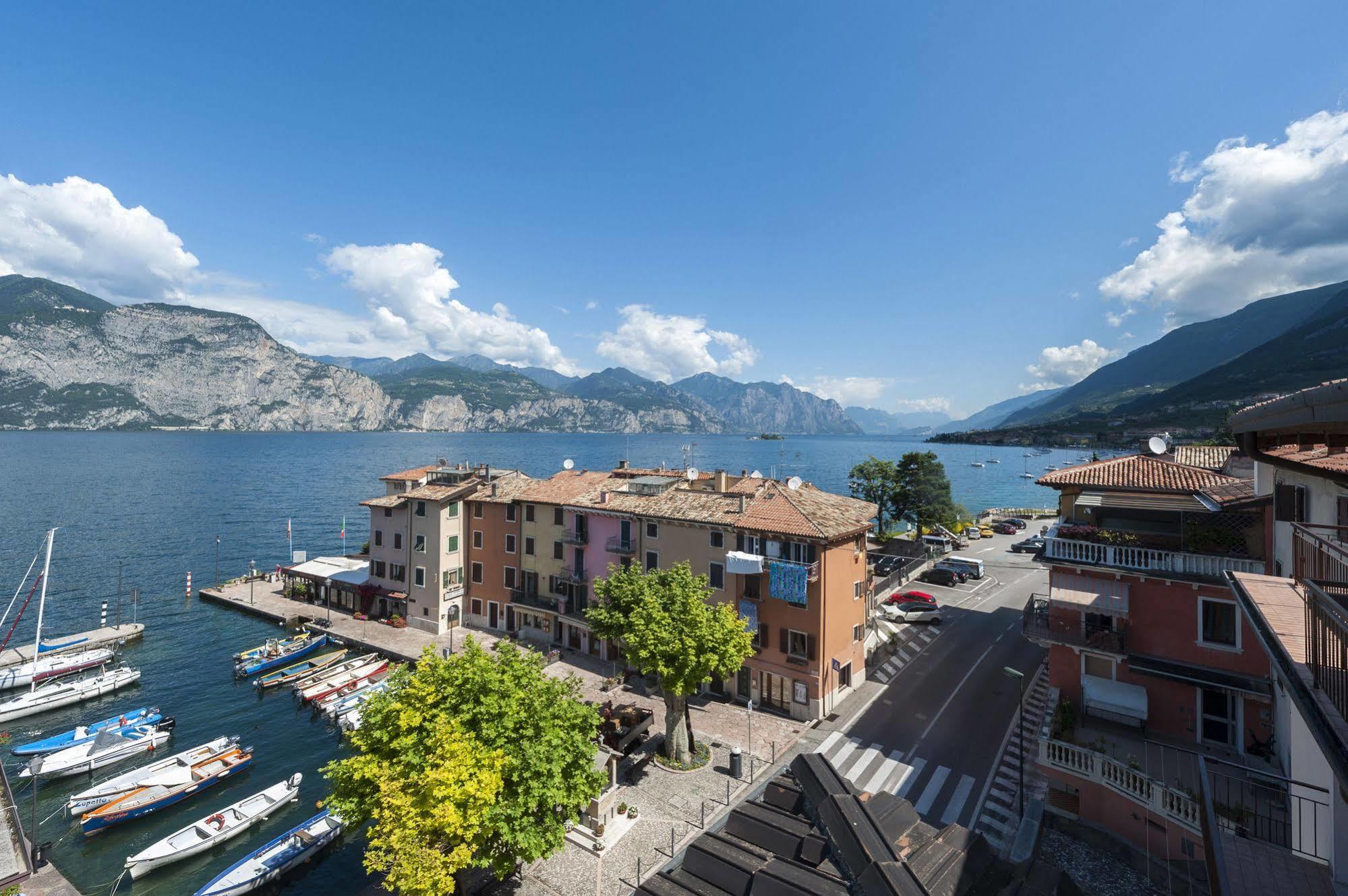 Hotel Sorriso Brenzone sul Garda Eksteriør billede